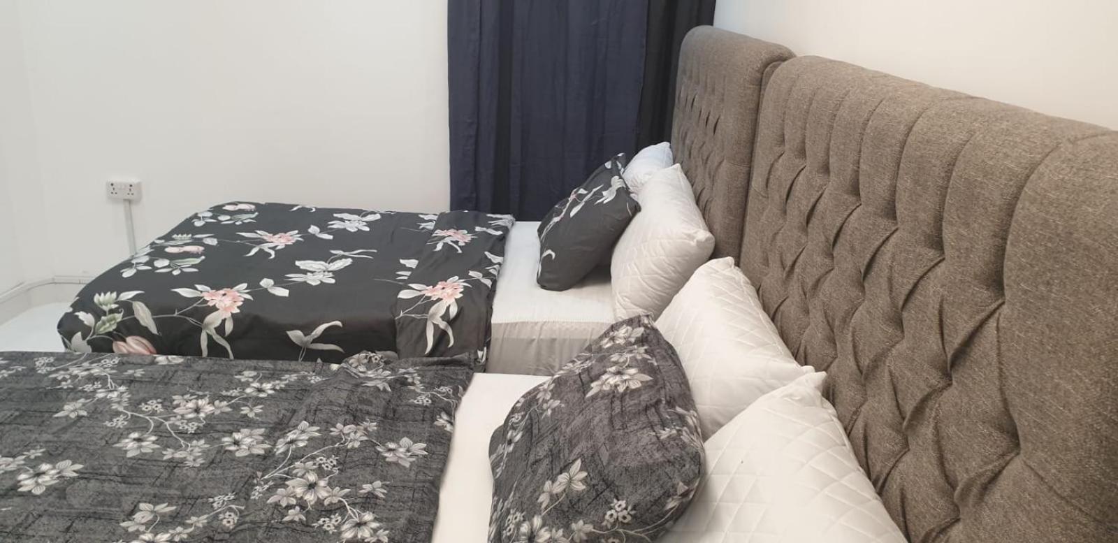 Private Couples Attached Bathroom & Free Private Parking Hourly Rates Available * Abu Dhabi