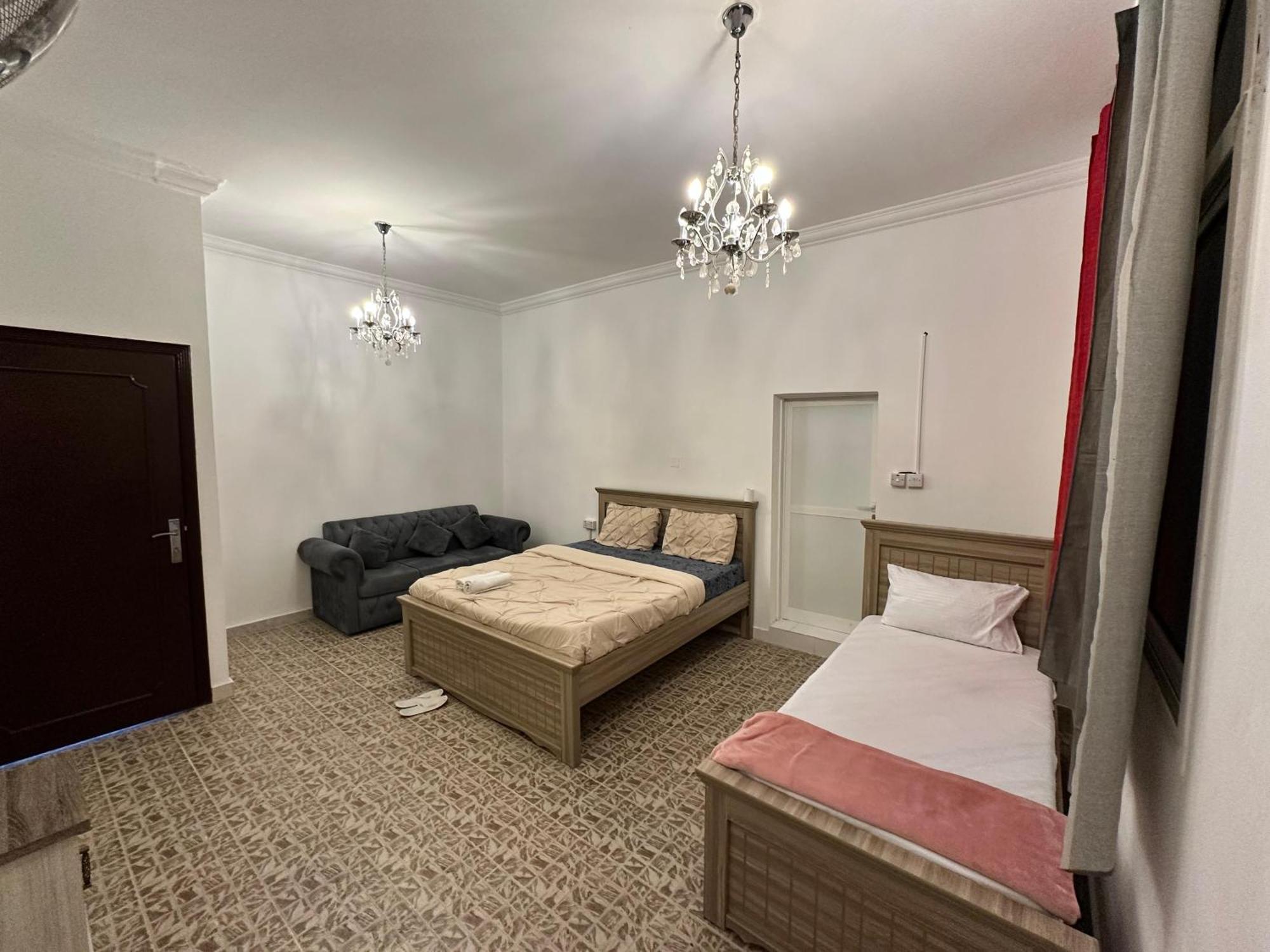 Private Couples Attached Bathroom & Free Private Parking Hourly Rates Available * Abu Dhabi
