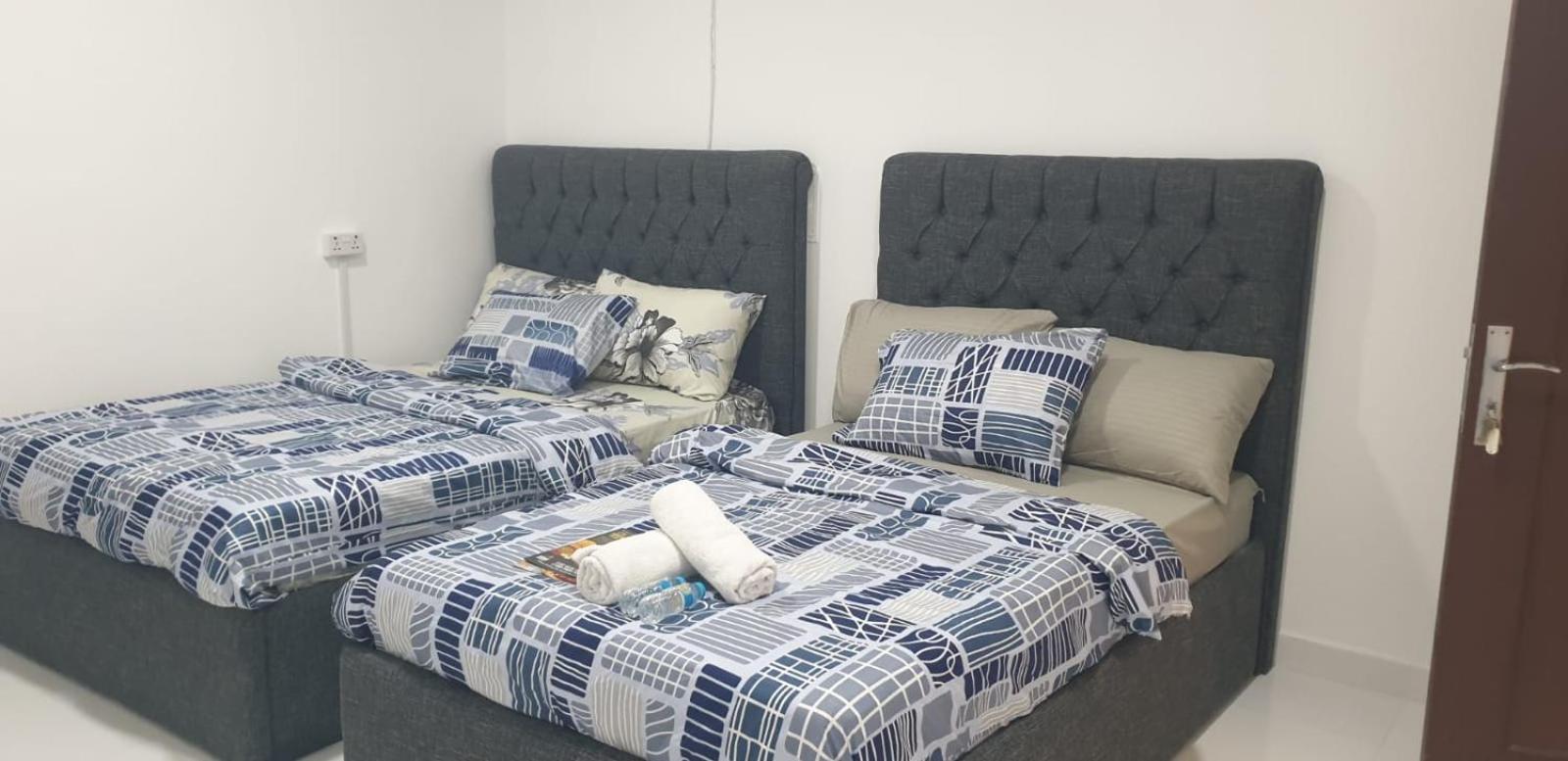 Private Couples Attached Bathroom & Free Private Parking Hourly Rates Available Love hotel Abu Dhabi